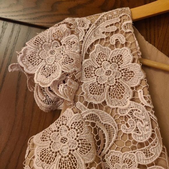 Dress the Population Juliette Romper - Picture 5 of 13